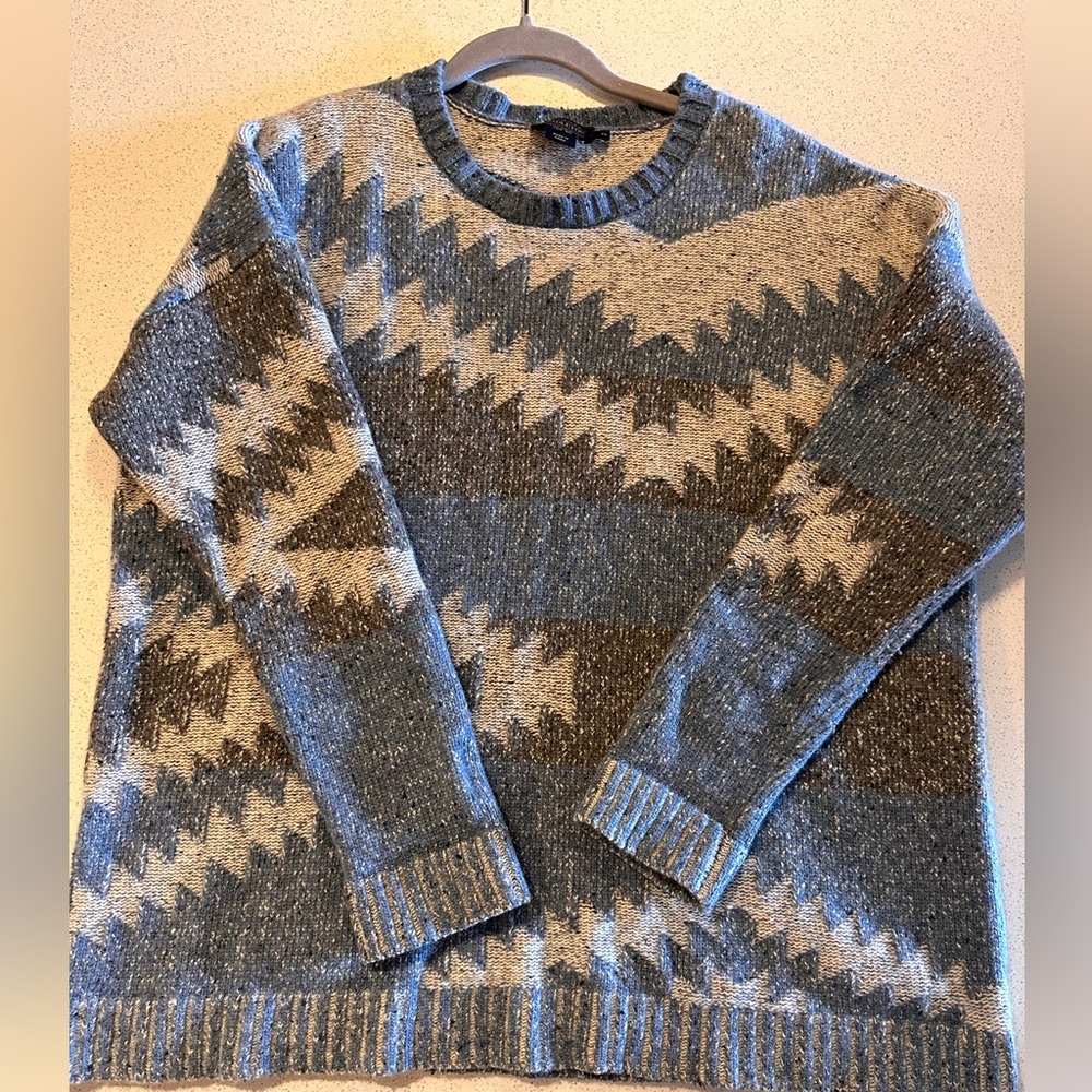 Pendleton Gray And Blue Patterned Sweater - image 7